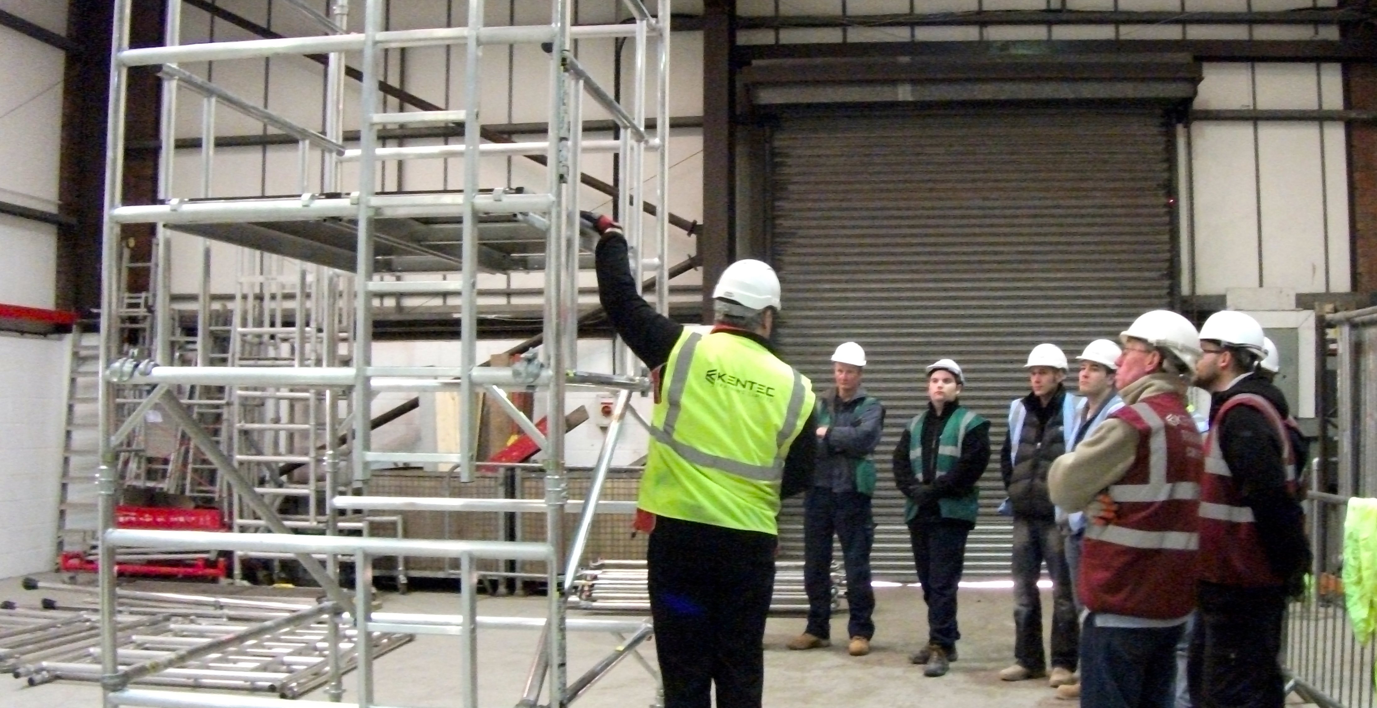 3Rd February 2015 Kentec Training Feature In Cranes & Access Magazine